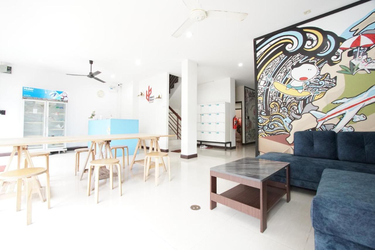 Bedbox Guesthouse And Hostel Patong Exteriér fotografie