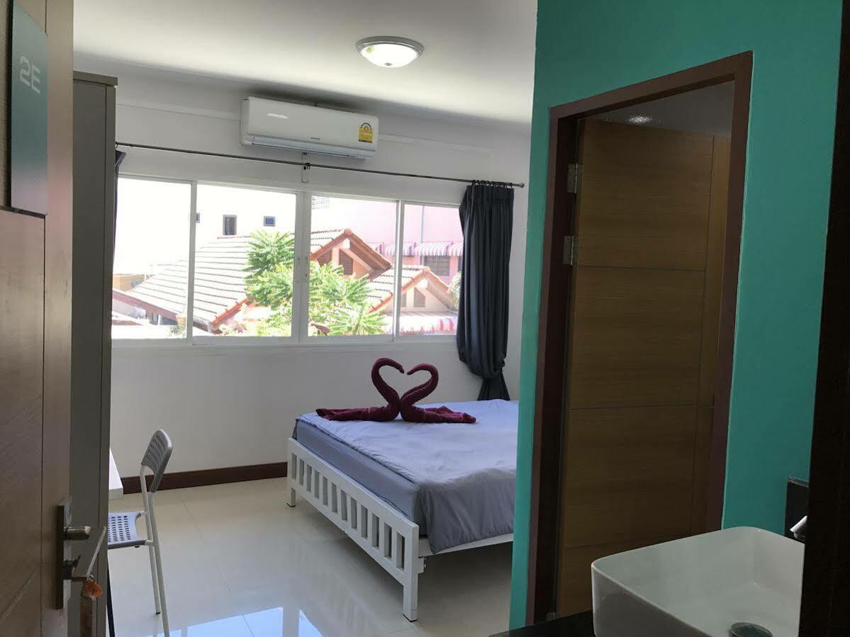Bedbox Guesthouse And Hostel Patong Exteriér fotografie